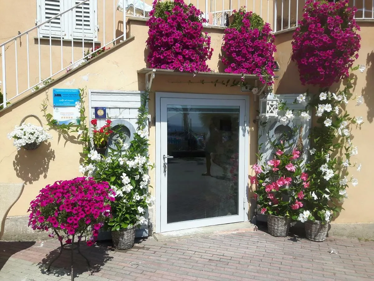 Loft Al Mare Villa San Lorenzo al Mare 0*,  Italy